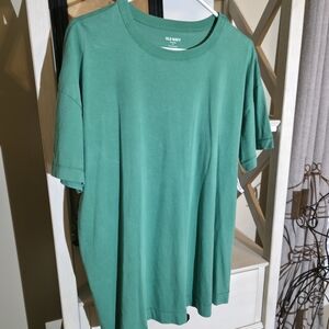 Old Navy Green T-Shirt